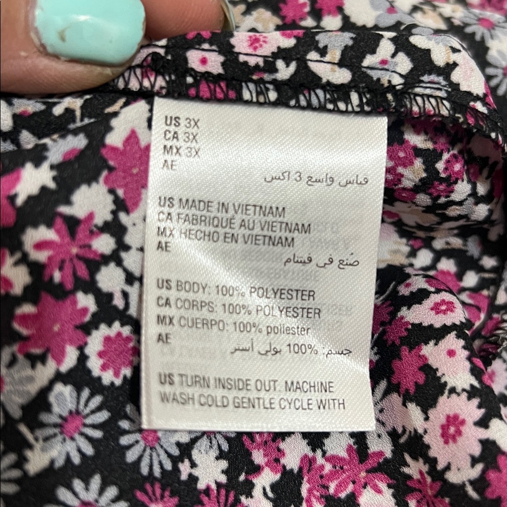 Bar iii Women’s Ditsy Floral Print Blouse NWT retail $69 - Picture 7 of 8